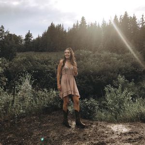 Meet your Posher, Madison